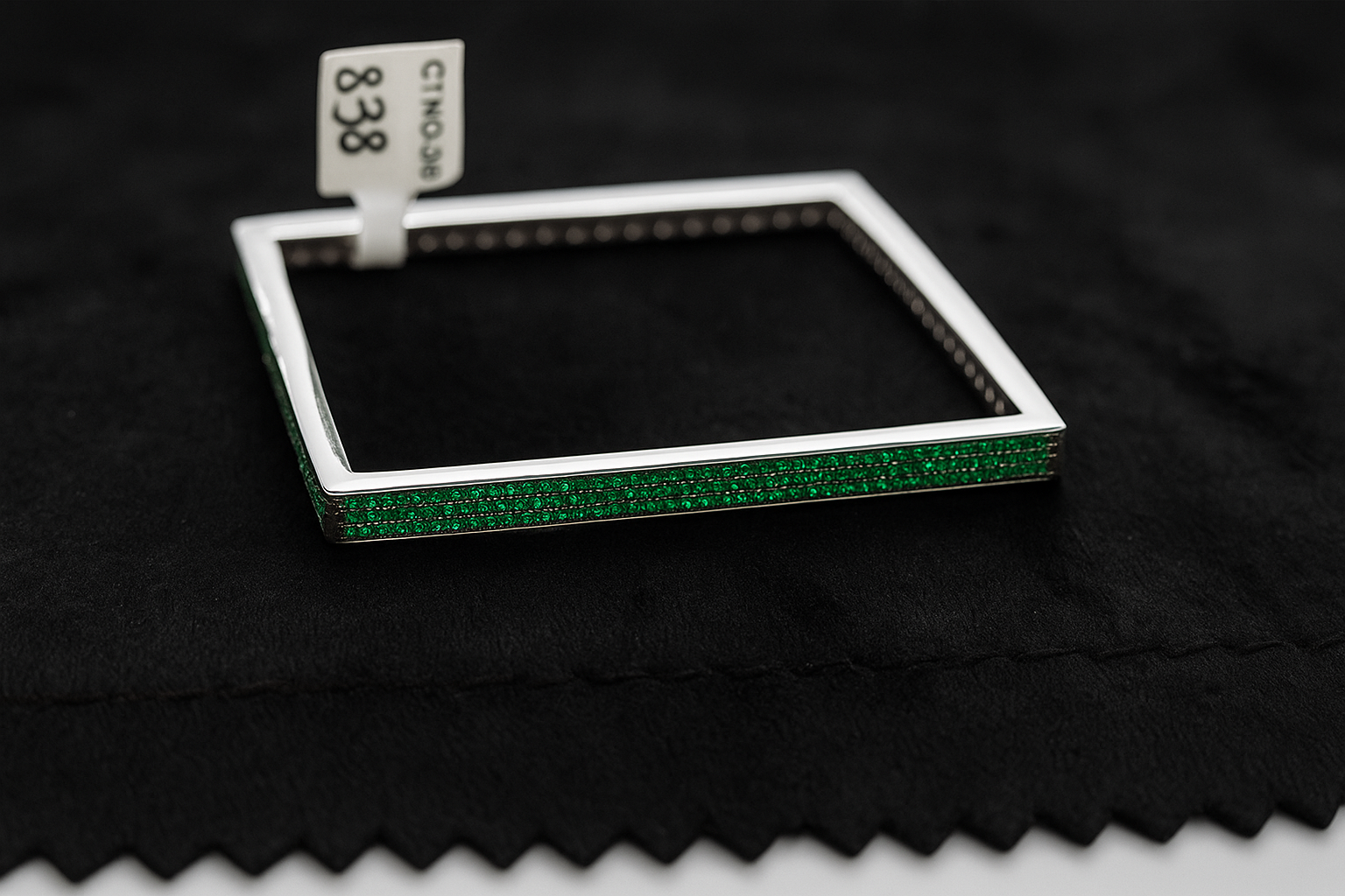 JARY 925 Sterling Silver The Regal Square Bangle