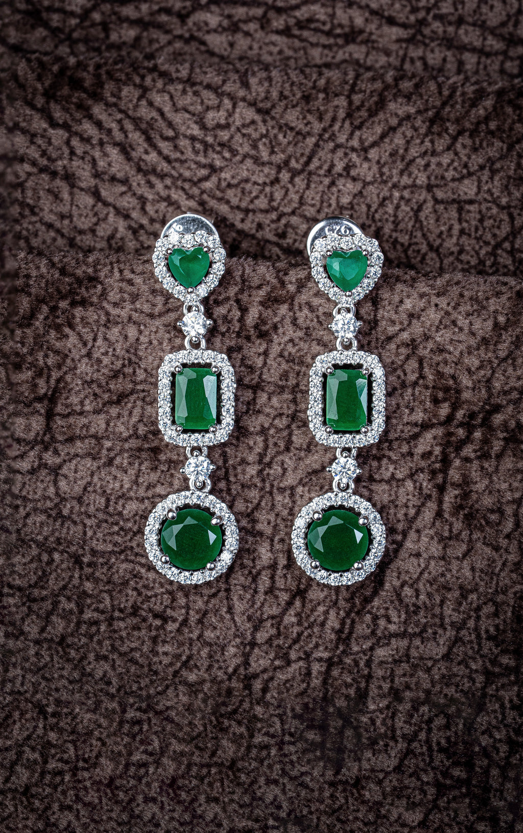 JARY 925 Sterling Silver Emerald Royale Dangler Earrings