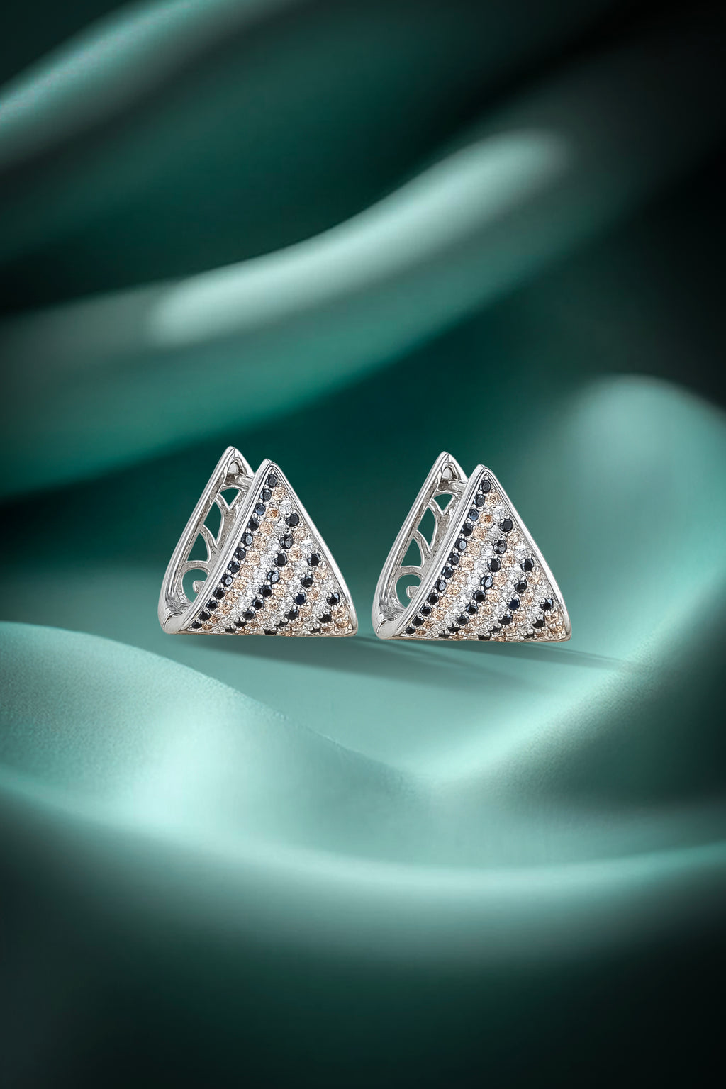 JARY 925 Sterling Silver Noir Wave Triangle Earrings