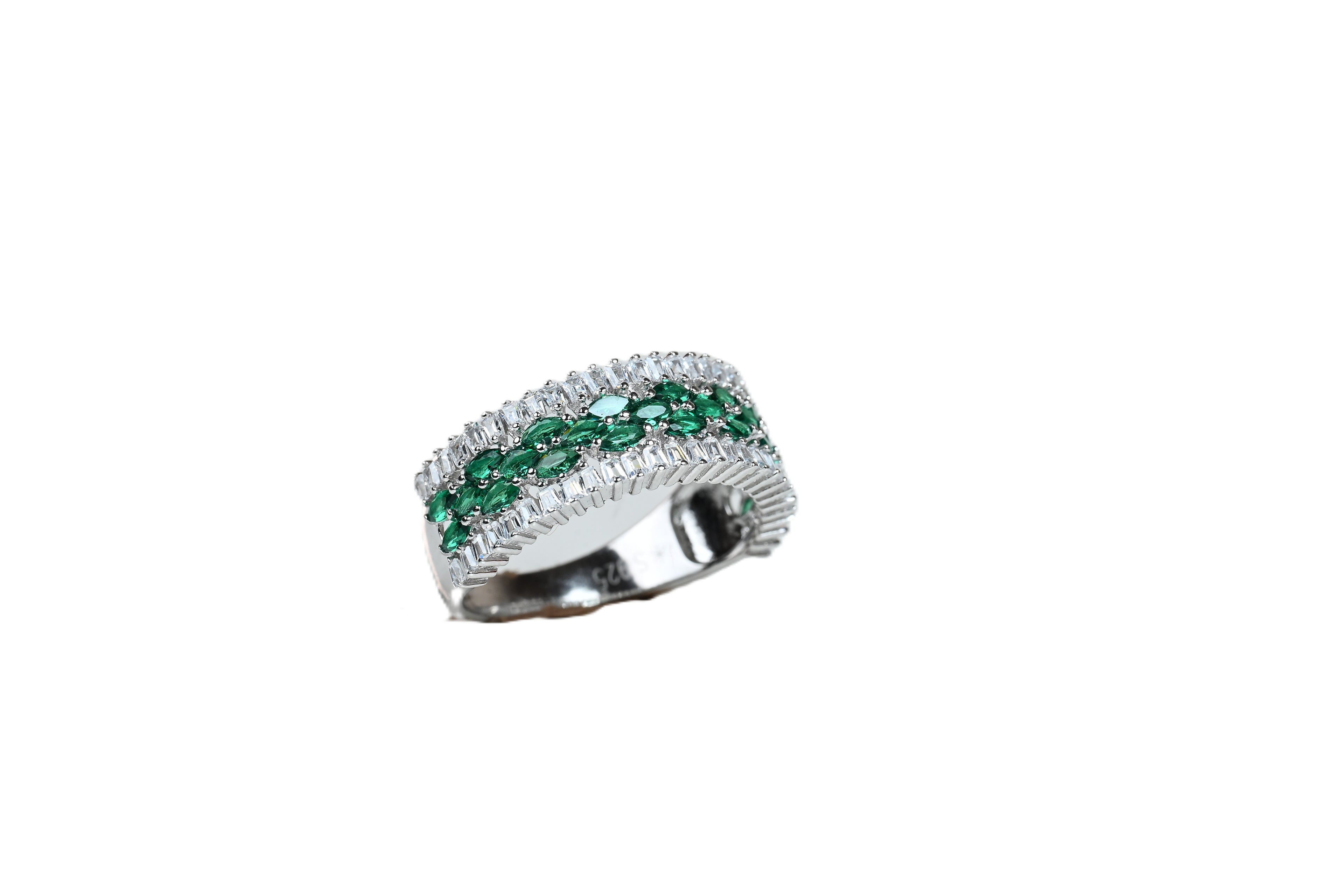 JARY 925 Sterling Silver The Regal Harmony  Band Ring / Eternity Style