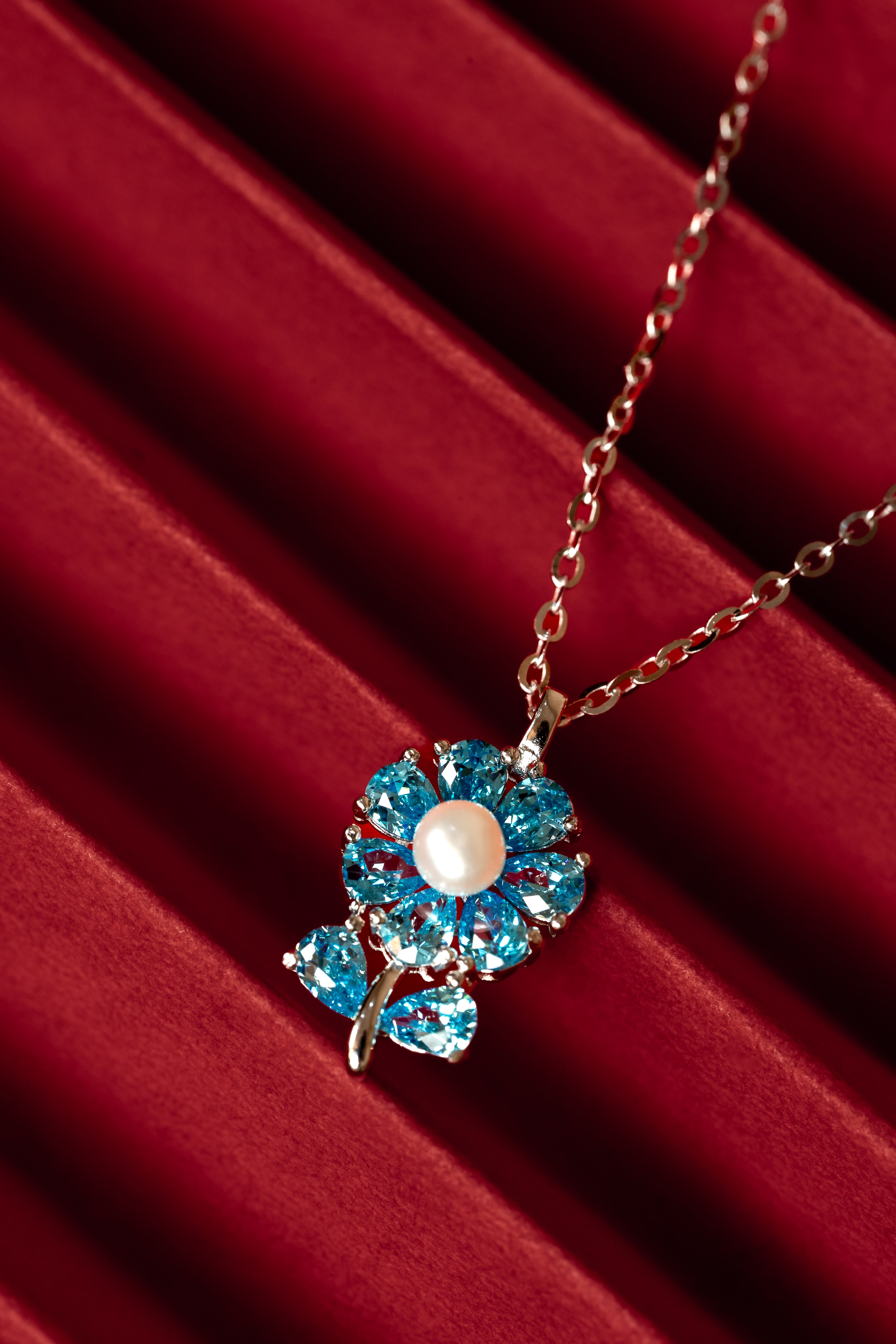 JARY 925 sterling silver Azure Bloom Silver Pendant