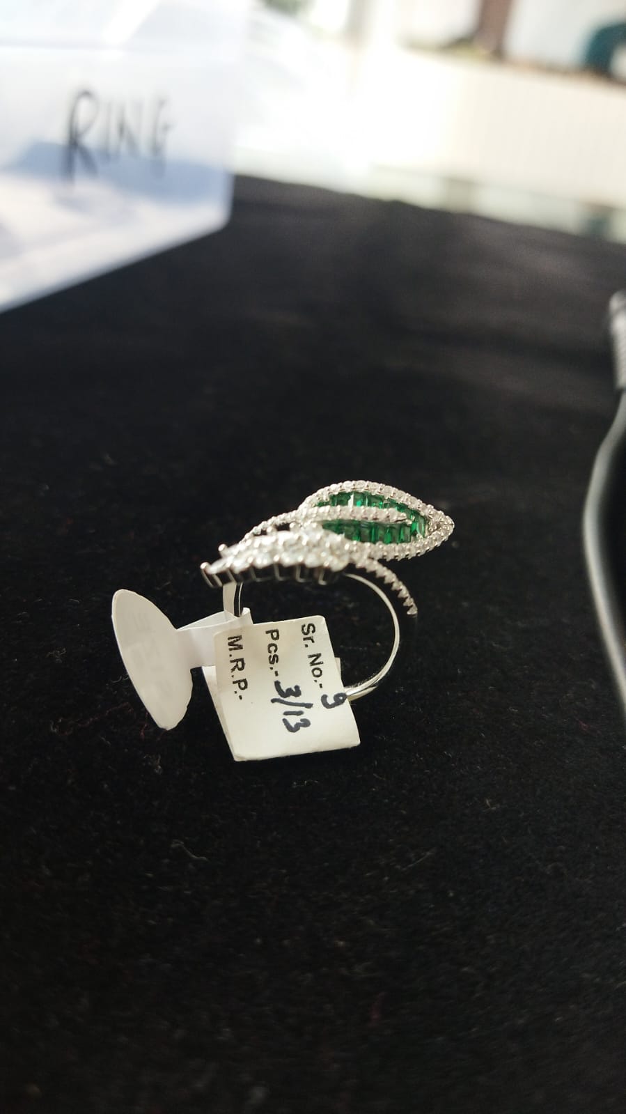JARY 925 Sterling Silver Green & White Leaf Ring